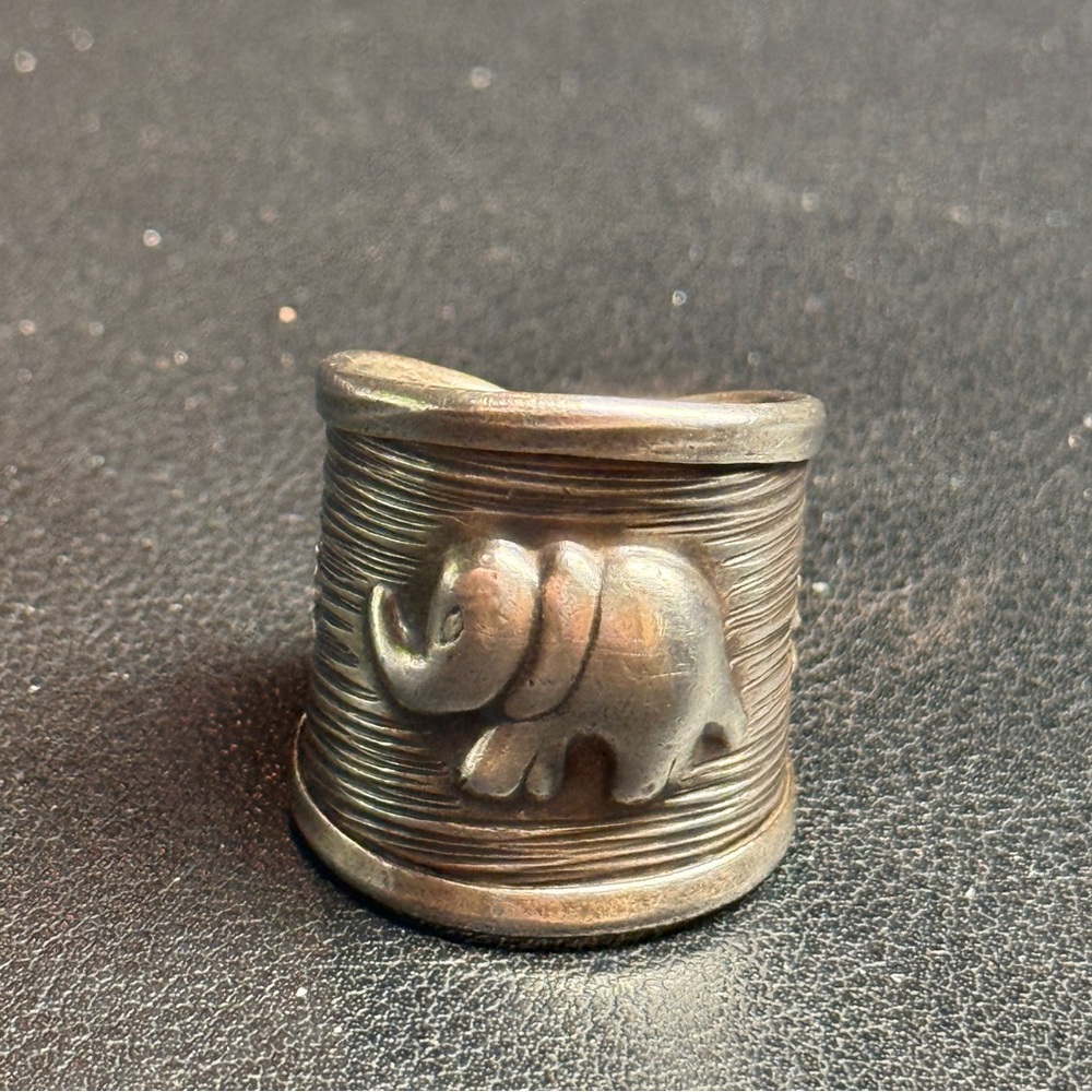 Sterling Silver Left Facing Elephant Ring Wide Band Size 7.5 Adj Khatu Arts
